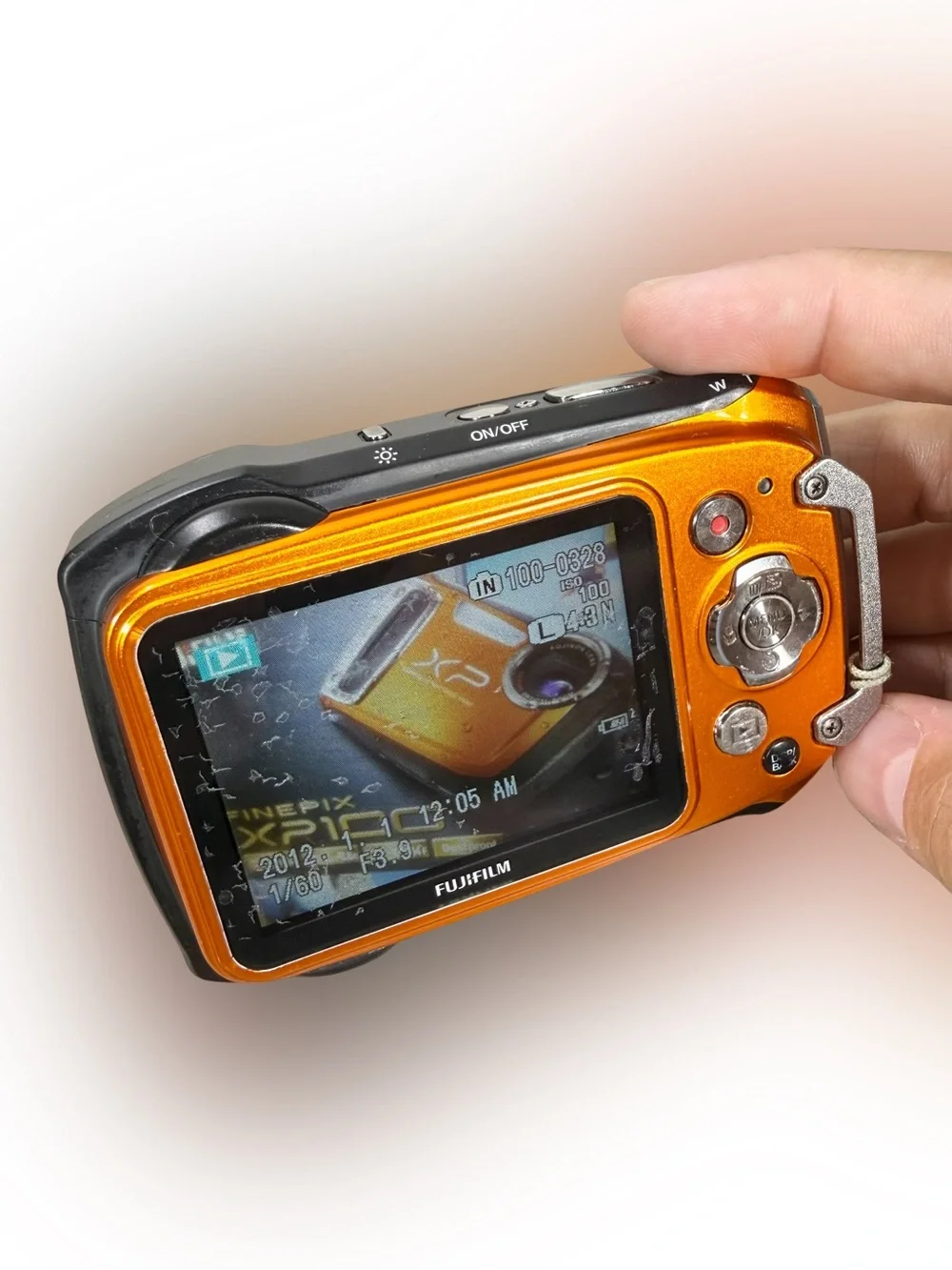 Fujifilm FinePix XP100 14.4MP Digital Camera Orange W/Box, AV Cord, & Charger